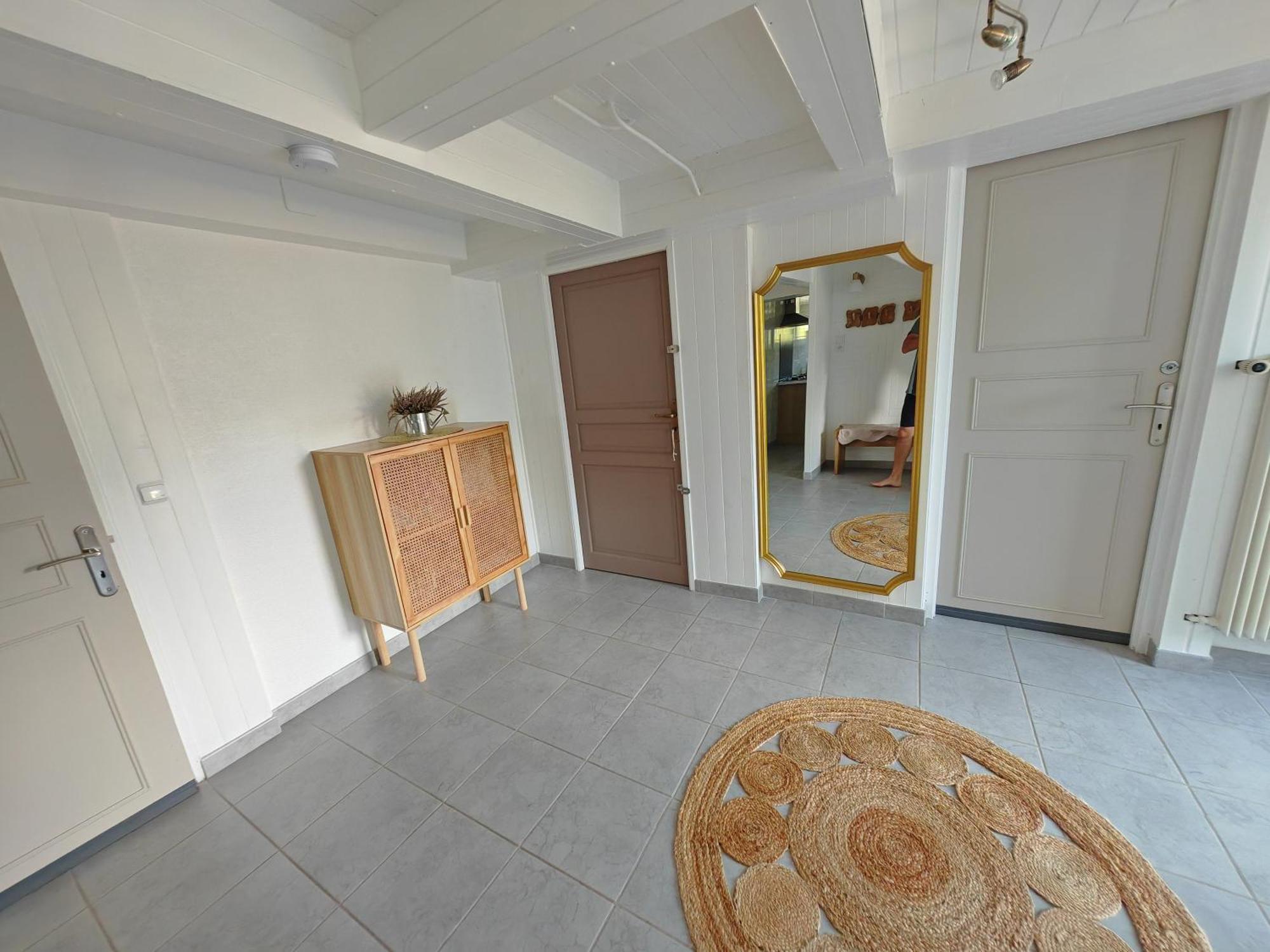 Appartement " Le Chardonneret " Issenheim Exterior photo